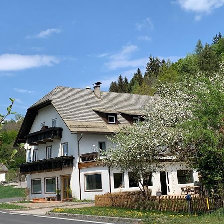 Bergbude Oberferlach Exterior photo