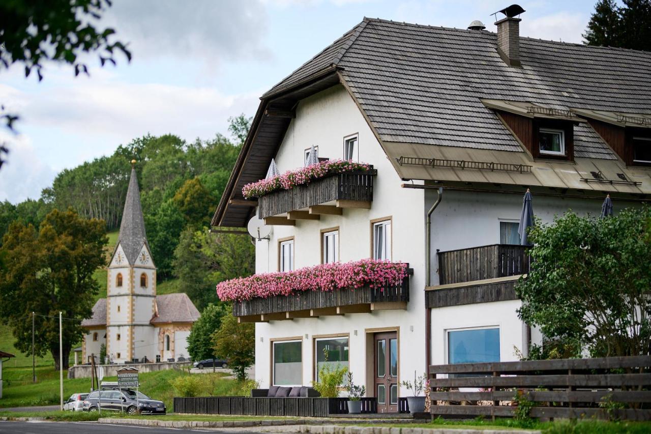 Bergbude Oberferlach Exterior photo